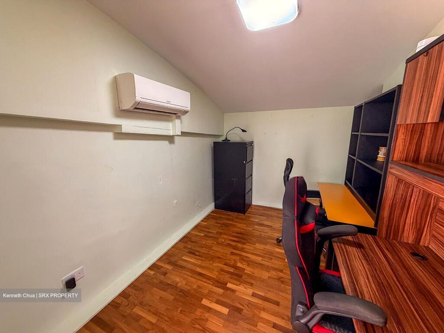 Eastwood Centre (D16), Apartment #597713521